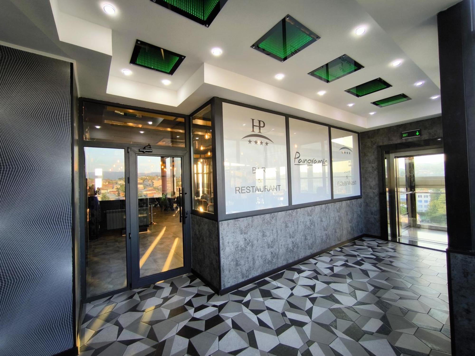 Hotel Panoramic クタイシ エクステリア 写真